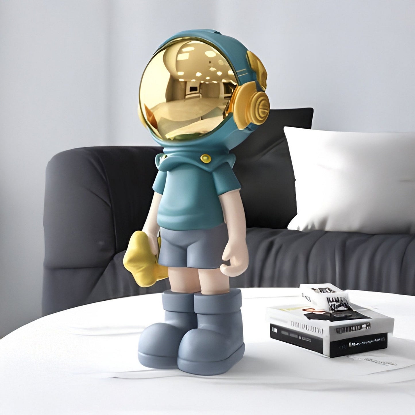 Petite Figurine d'Astronaute Amie Galactique Bleue - 36cm