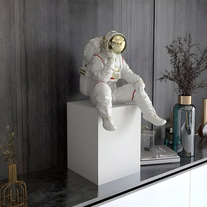 Petite sculpture penseuse astronaute Nova blanche - 65 cm