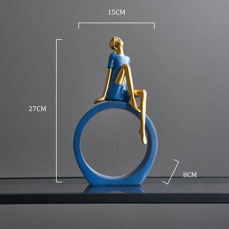 Chuchotements dans le Cercle