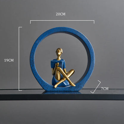 Chuchotements dans le Cercle